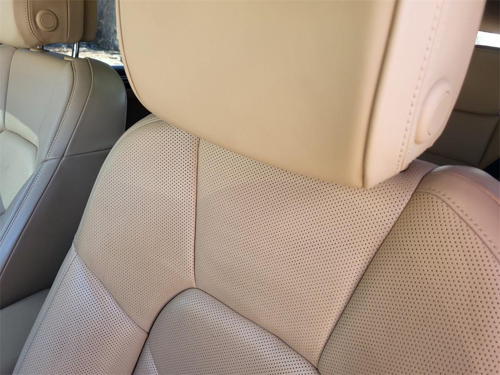 used 2018 Porsche Macan car, priced at $30,686