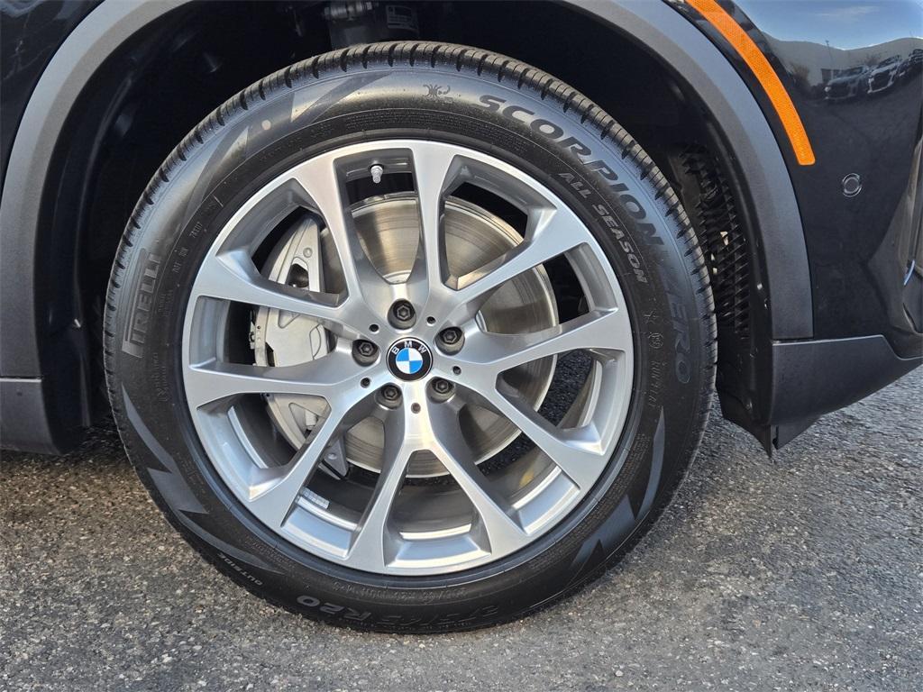 new 2026 BMW X5 PHEV car, priced at $85,515