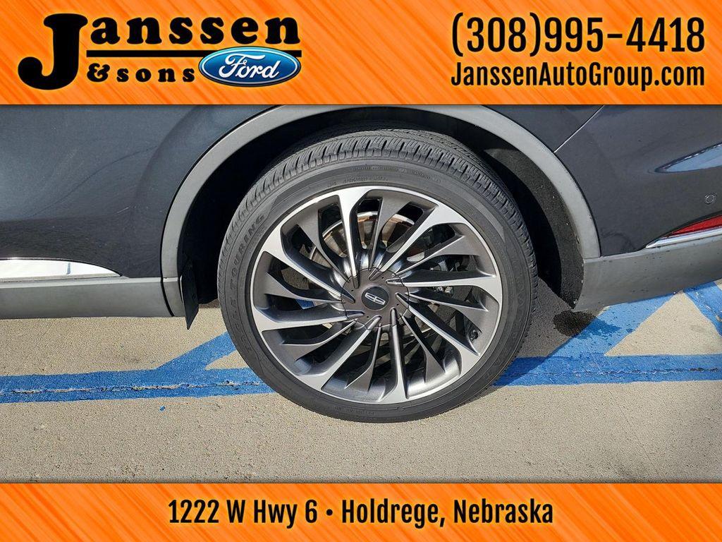 used 2022 Lincoln Aviator car, priced at $39,995