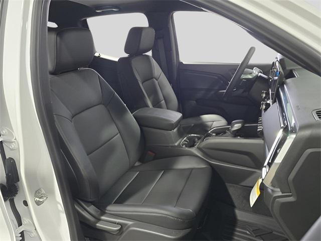 new 2025 GMC Canyon car, priced at $43,565