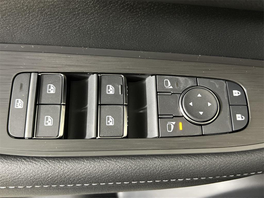 new 2025 Nissan Armada car, priced at $52,733