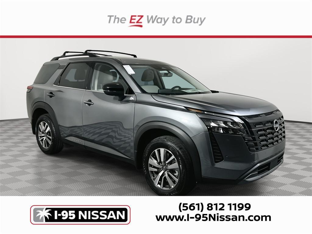new 2026 Nissan Pathfinder car, priced at $39,615