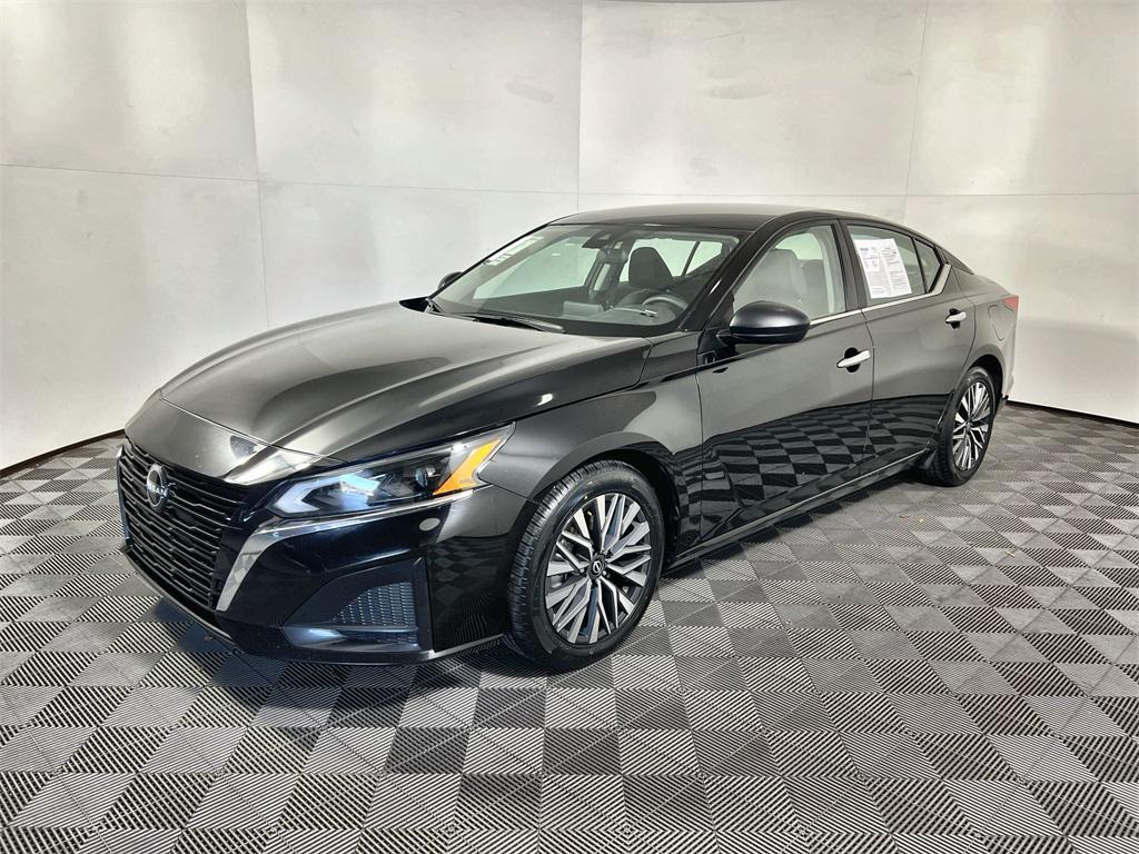 used 2024 Nissan Altima car, priced at $14,799