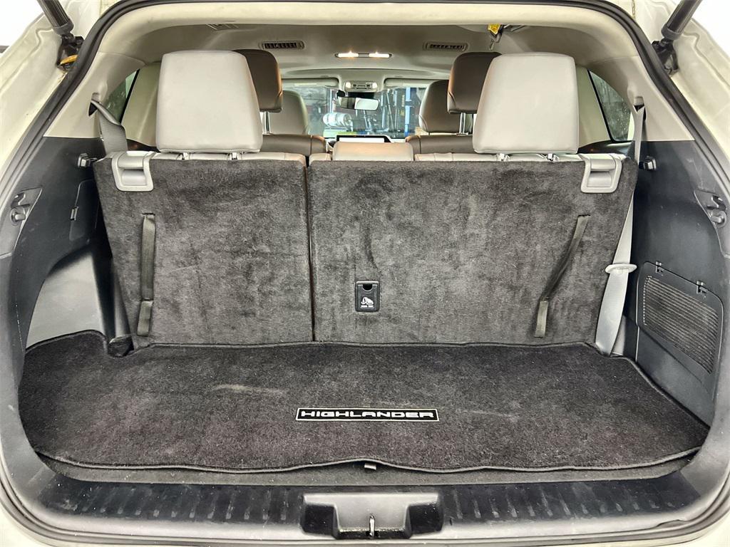 used 2023 Toyota Highlander car, priced at $27,587