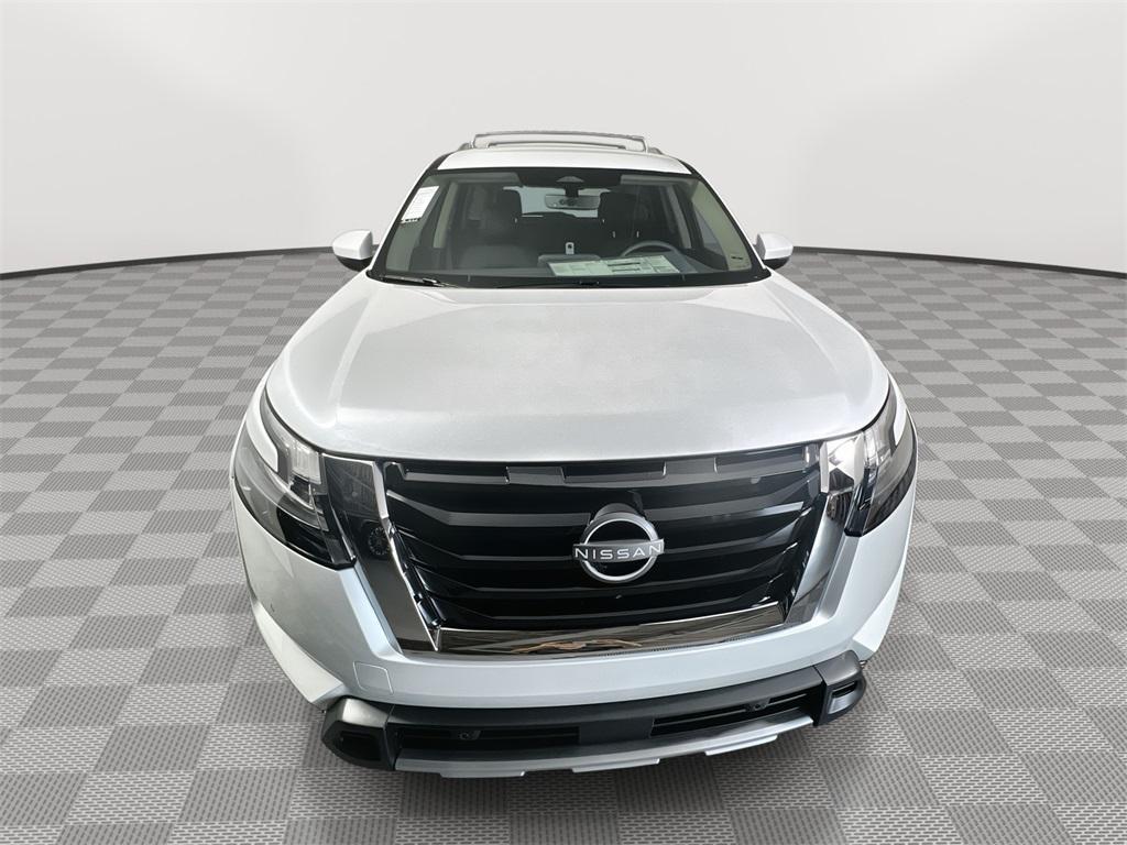 new 2025 Nissan Pathfinder car, priced at $35,634