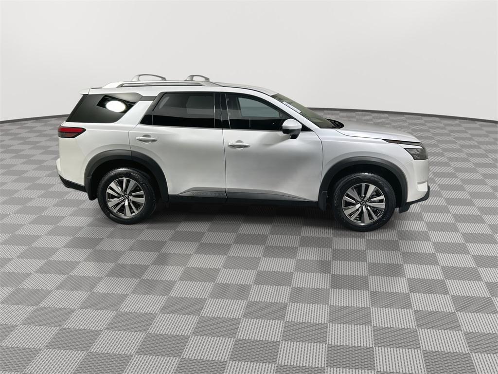 new 2025 Nissan Pathfinder car, priced at $35,634