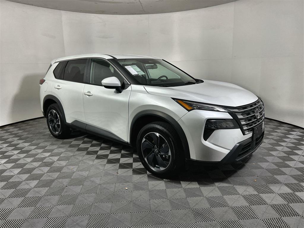 used 2024 Nissan Rogue car, priced at $16,765