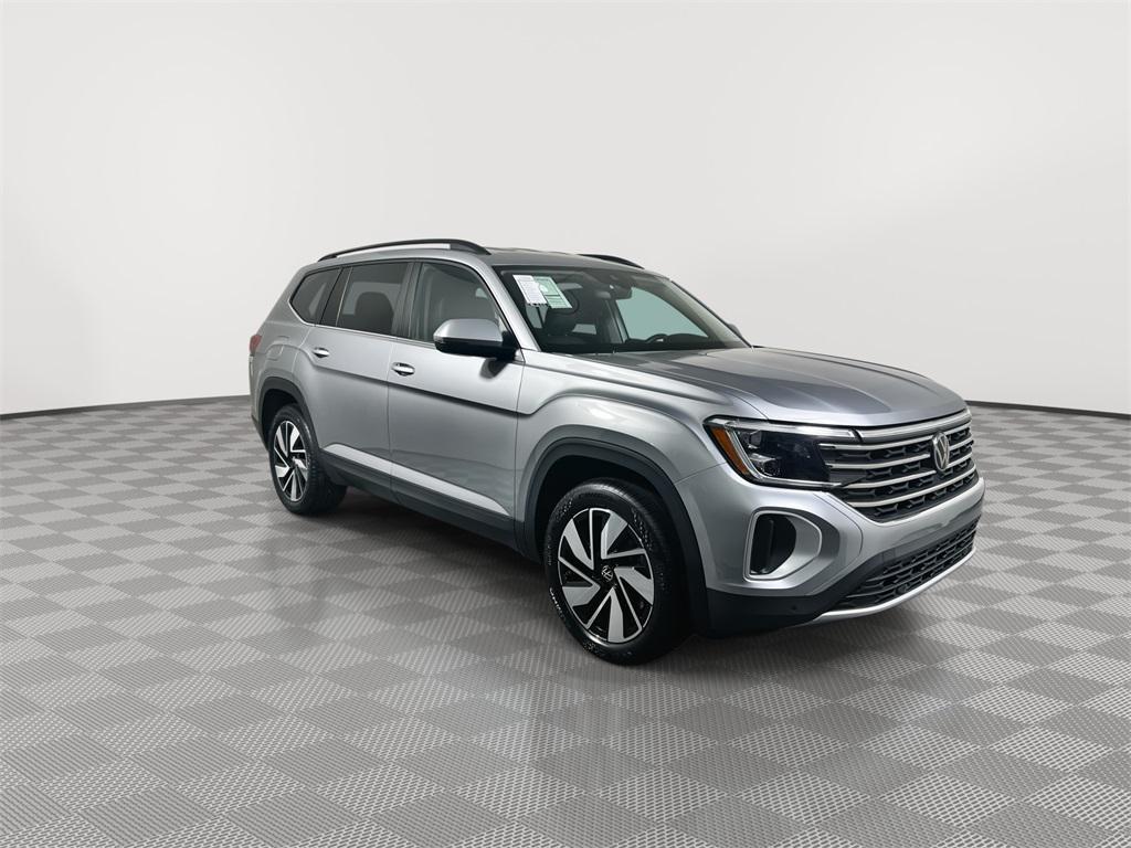used 2024 Volkswagen Atlas car, priced at $23,355