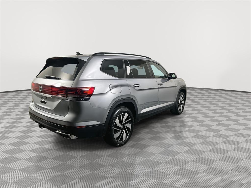 used 2024 Volkswagen Atlas car, priced at $23,355