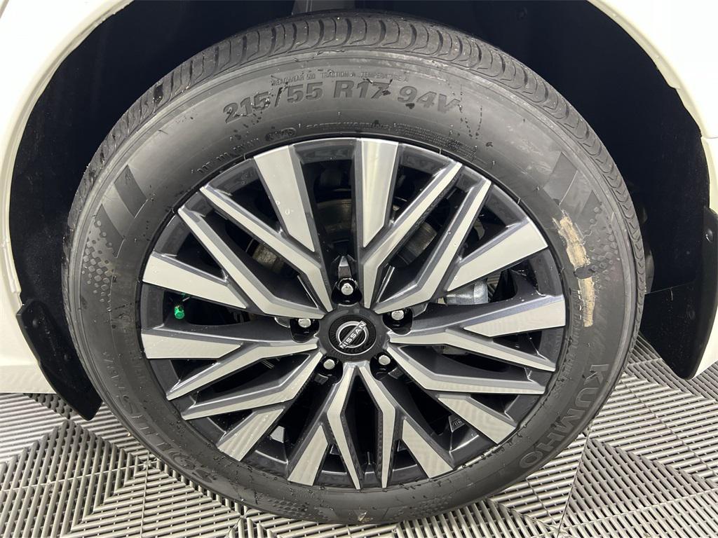 new 2025 Nissan Altima car, priced at $25,097