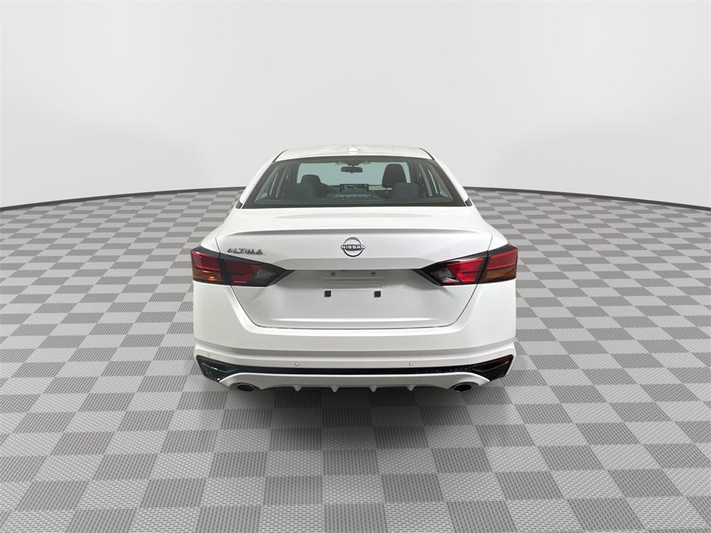 new 2025 Nissan Altima car, priced at $25,097