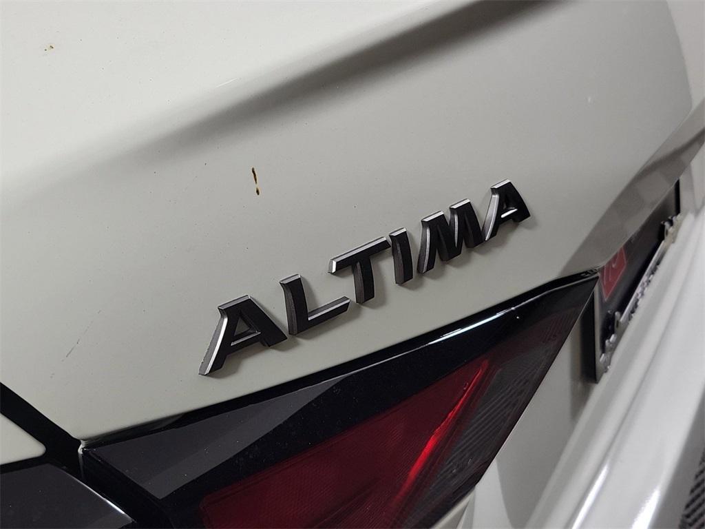 new 2025 Nissan Altima car, priced at $28,140