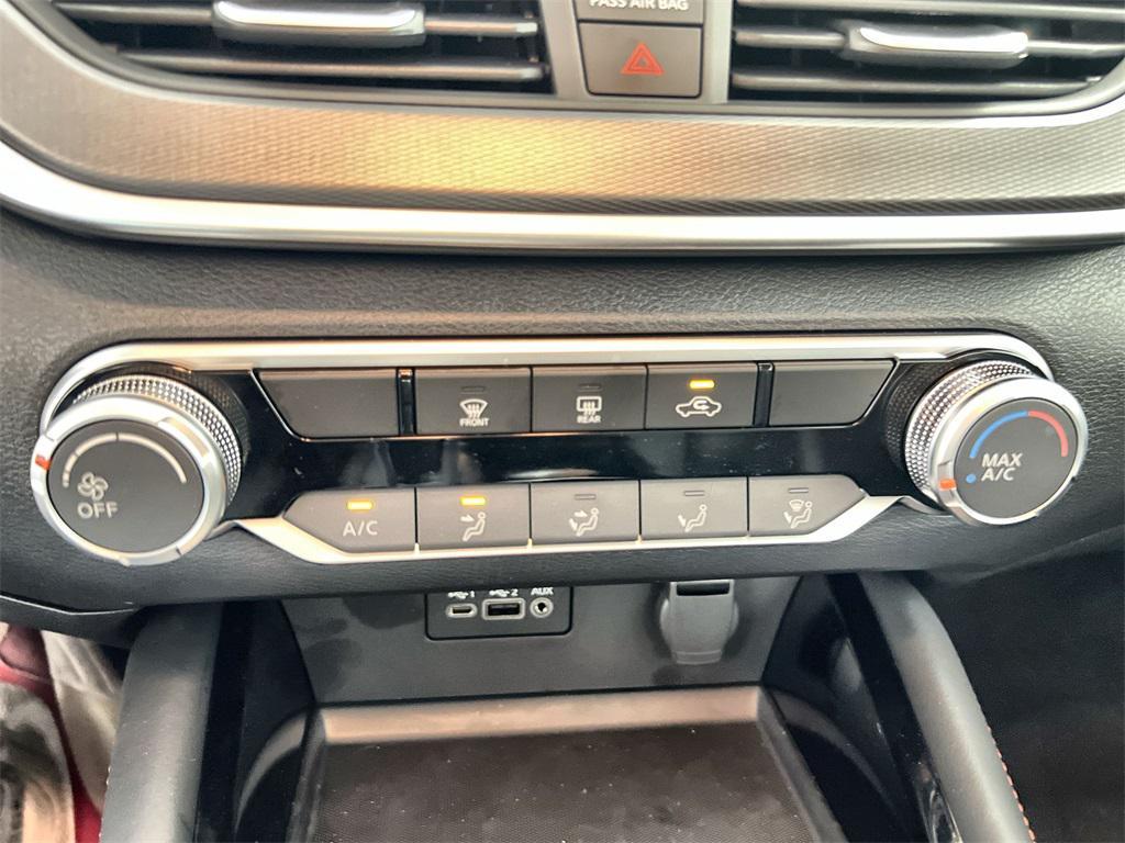 new 2025 Nissan Altima car, priced at $24,282