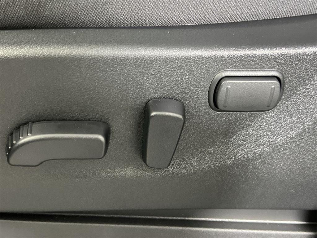 new 2026 Nissan Frontier car, priced at $35,801