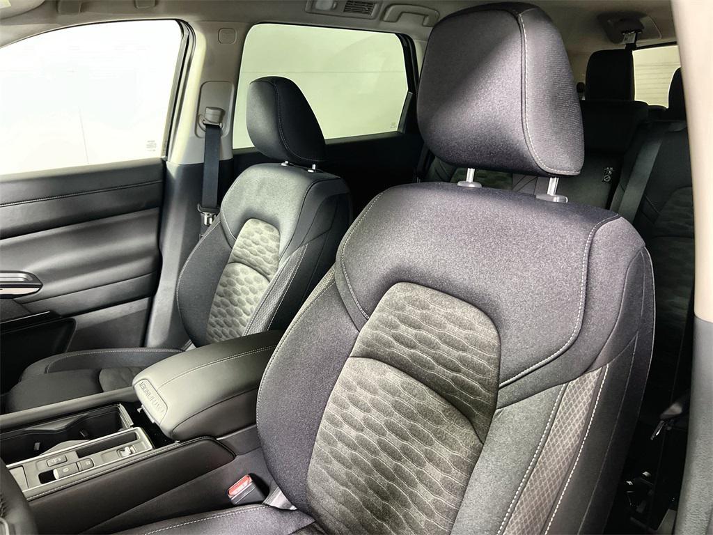 new 2026 Nissan Pathfinder car, priced at $37,515