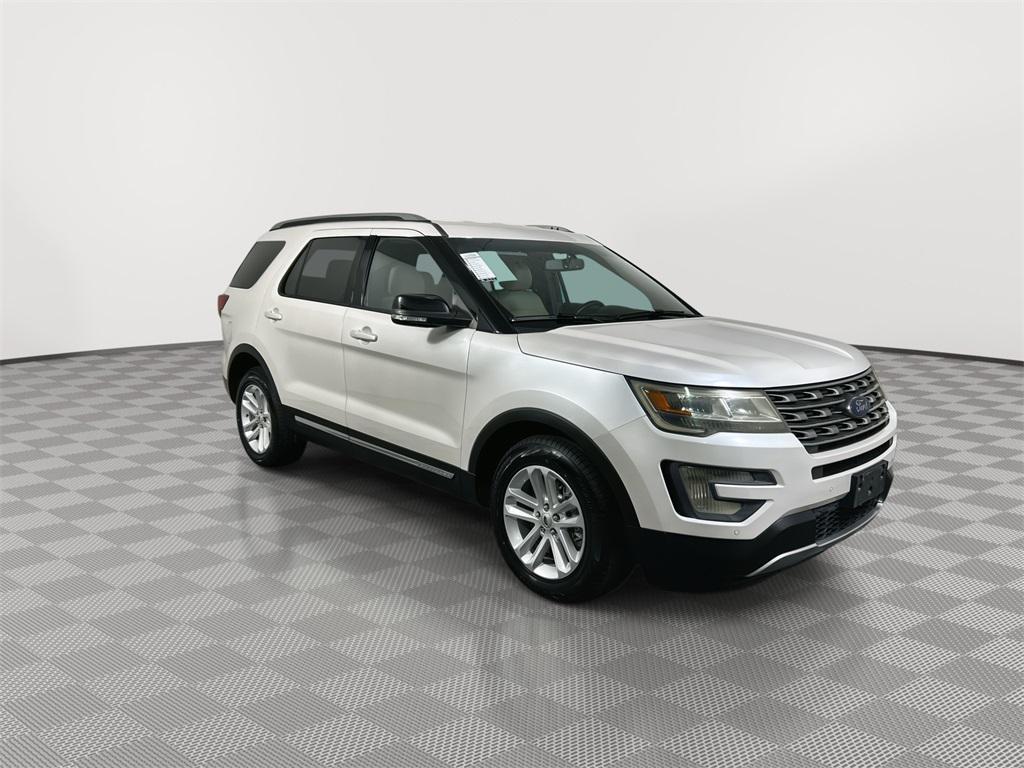 new 2017 Ford Explorer car, priced at $7,349