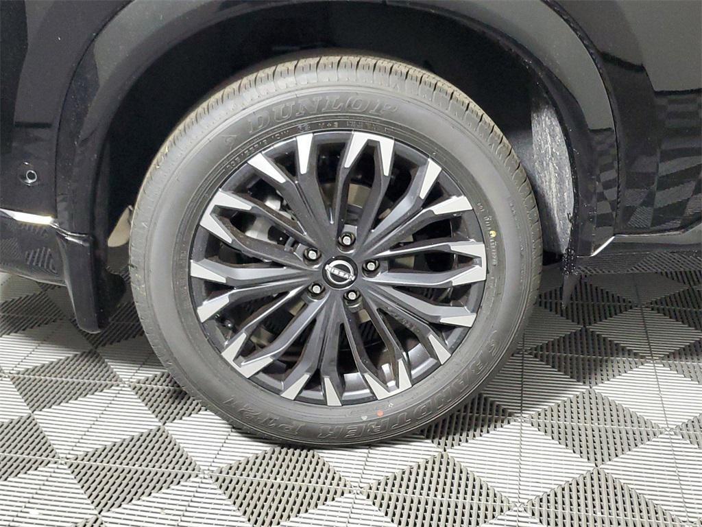 new 2025 Nissan Rogue car, priced at $39,728