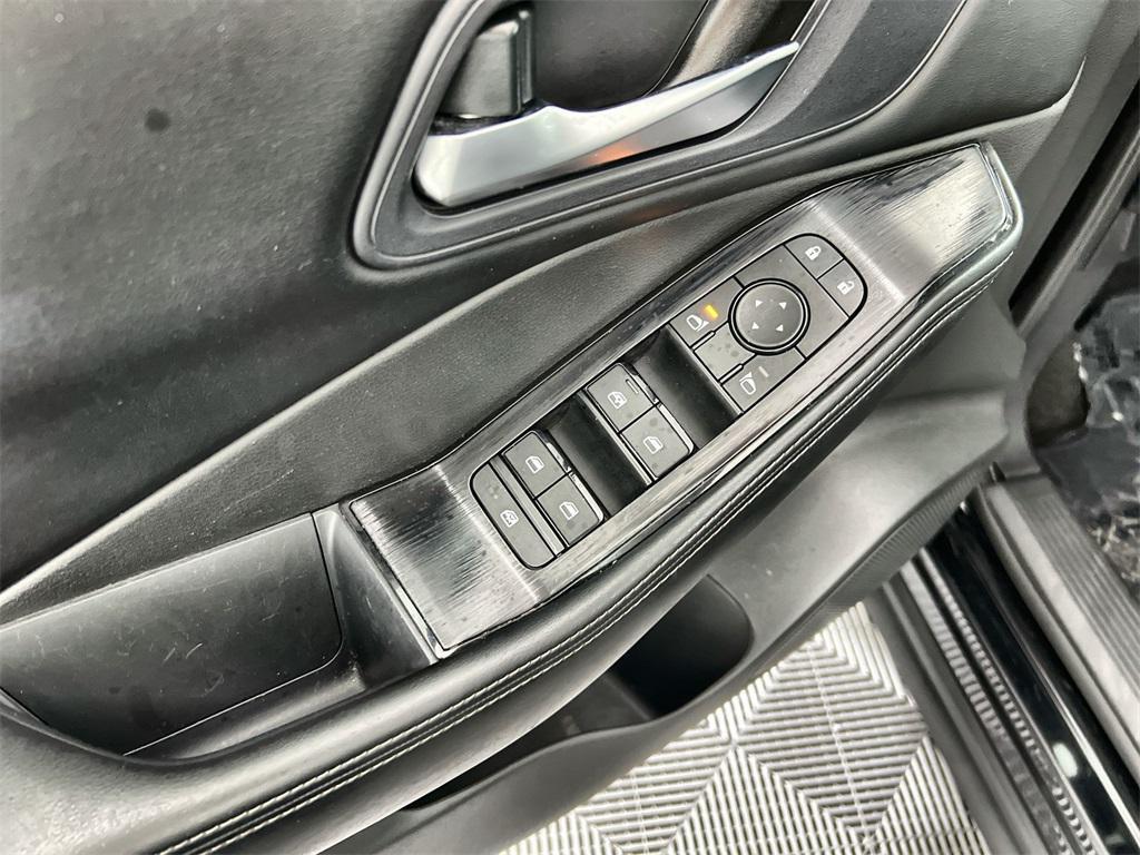 used 2024 Nissan Rogue car, priced at $15,997