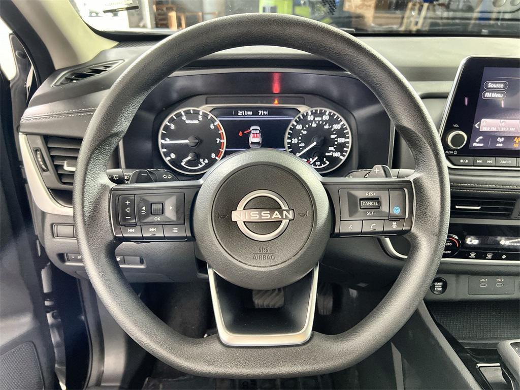 used 2024 Nissan Rogue car, priced at $15,997
