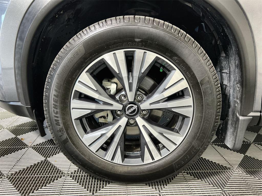 used 2022 Nissan Rogue car, priced at $15,997