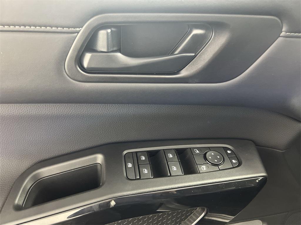 new 2025 Nissan Pathfinder car, priced at $32,114