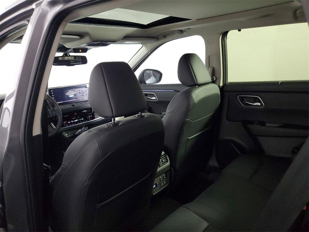 new 2025 Nissan Rogue car, priced at $42,246