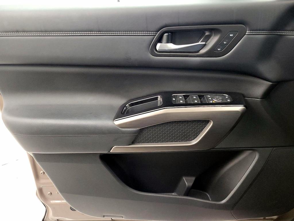 used 2024 Nissan Pathfinder car, priced at $35,998