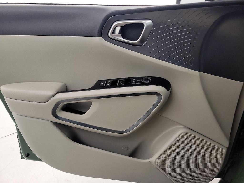 used 2021 Kia Soul car, priced at $17,998