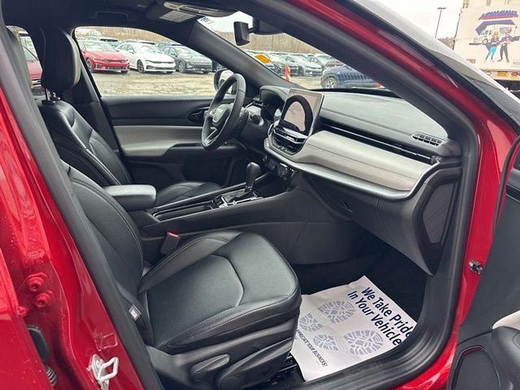 used 2025 Jeep Compass car, priced at $28,990