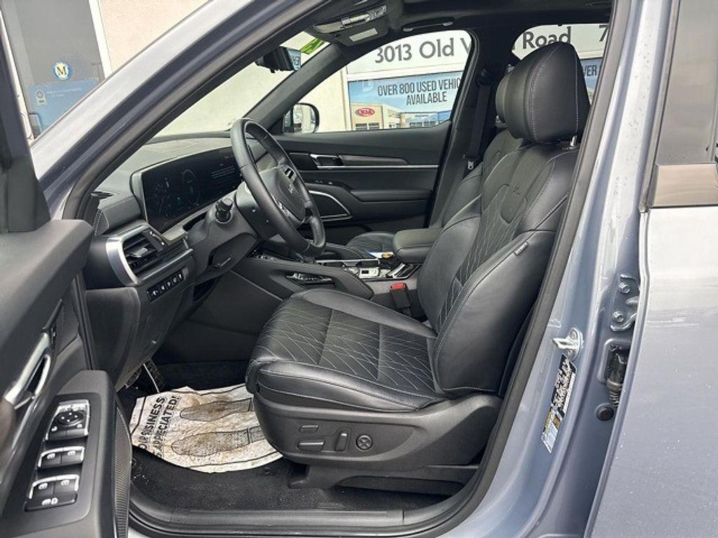 used 2023 Kia Telluride car, priced at $37,980