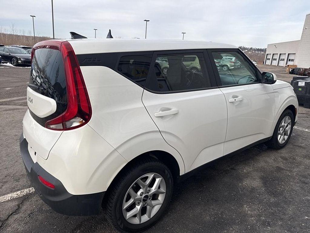 used 2022 Kia Soul car, priced at $17,990