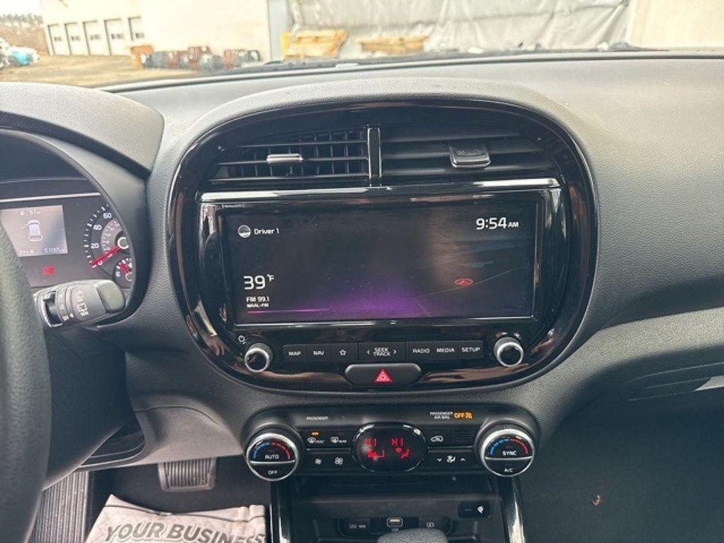 used 2022 Kia Soul car, priced at $17,990