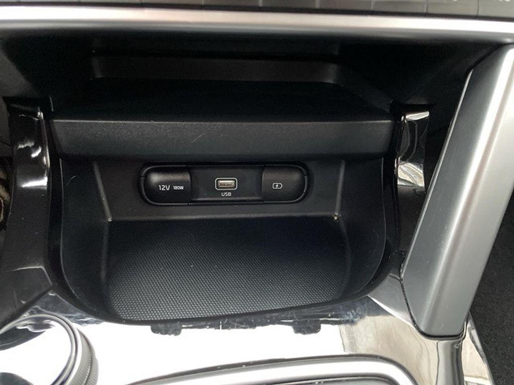 used 2023 Kia Seltos car, priced at $21,990