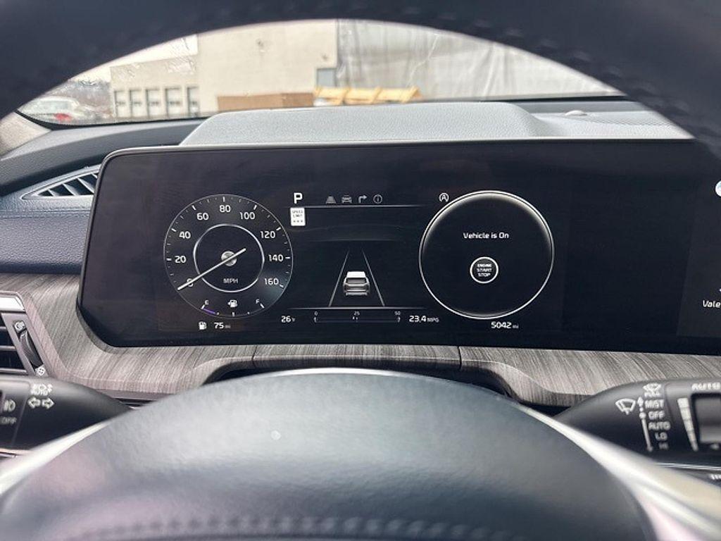 used 2024 Kia Telluride car, priced at $45,990