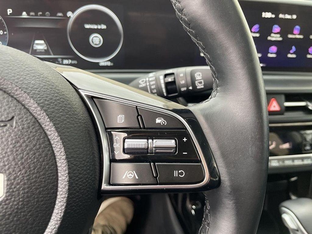 used 2024 Kia Seltos car, priced at $23,990