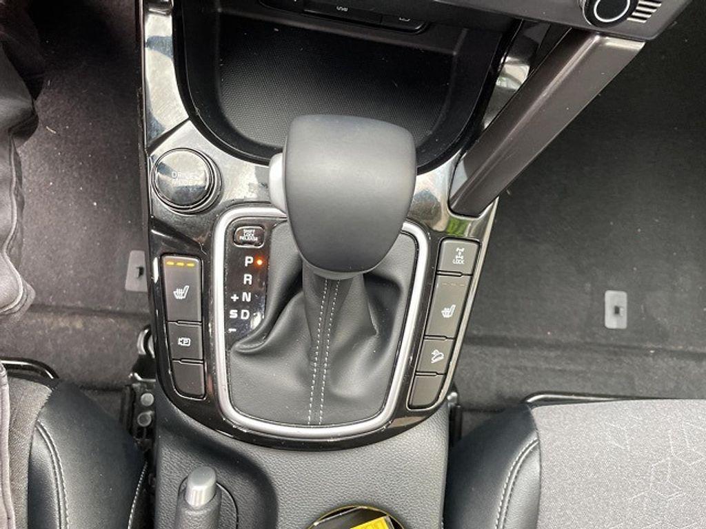 used 2024 Kia Seltos car, priced at $23,990