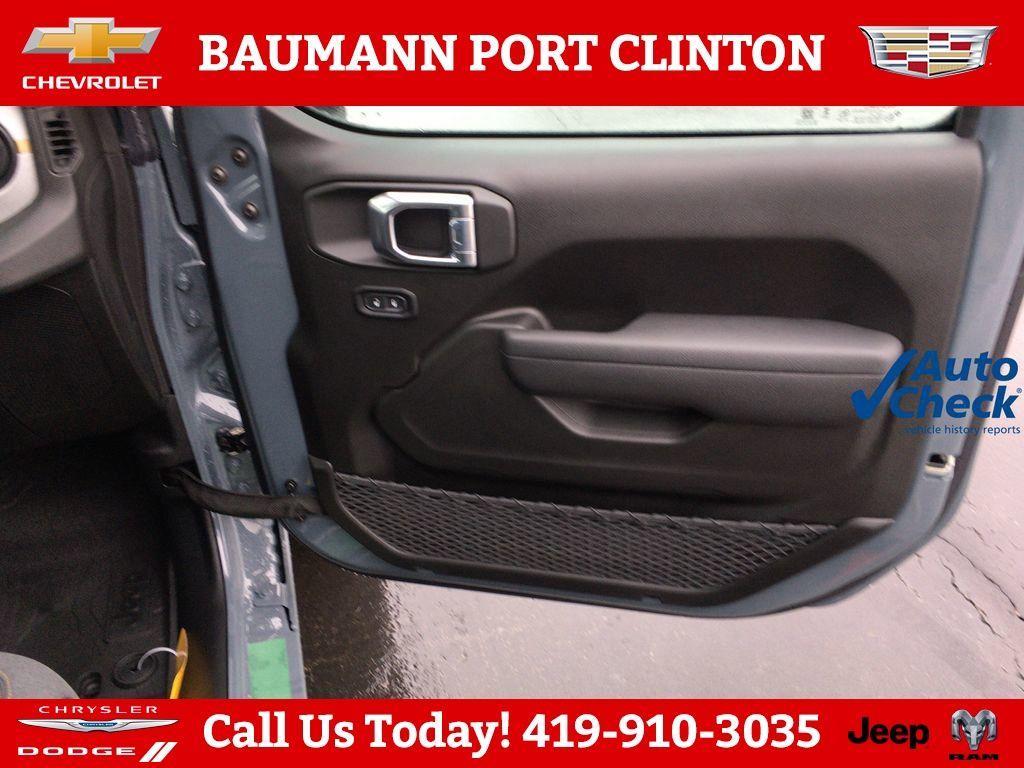 new 2026 Jeep Wrangler car, priced at $47,900