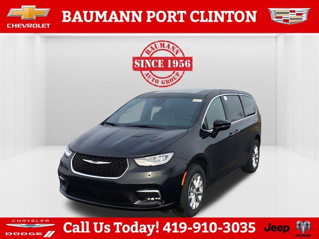 new 2026 Chrysler Pacifica car, priced at $54,270