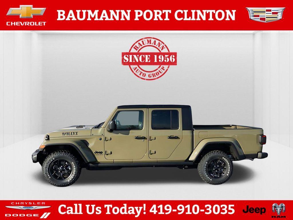 new 2026 Jeep Gladiator car, priced at $51,305