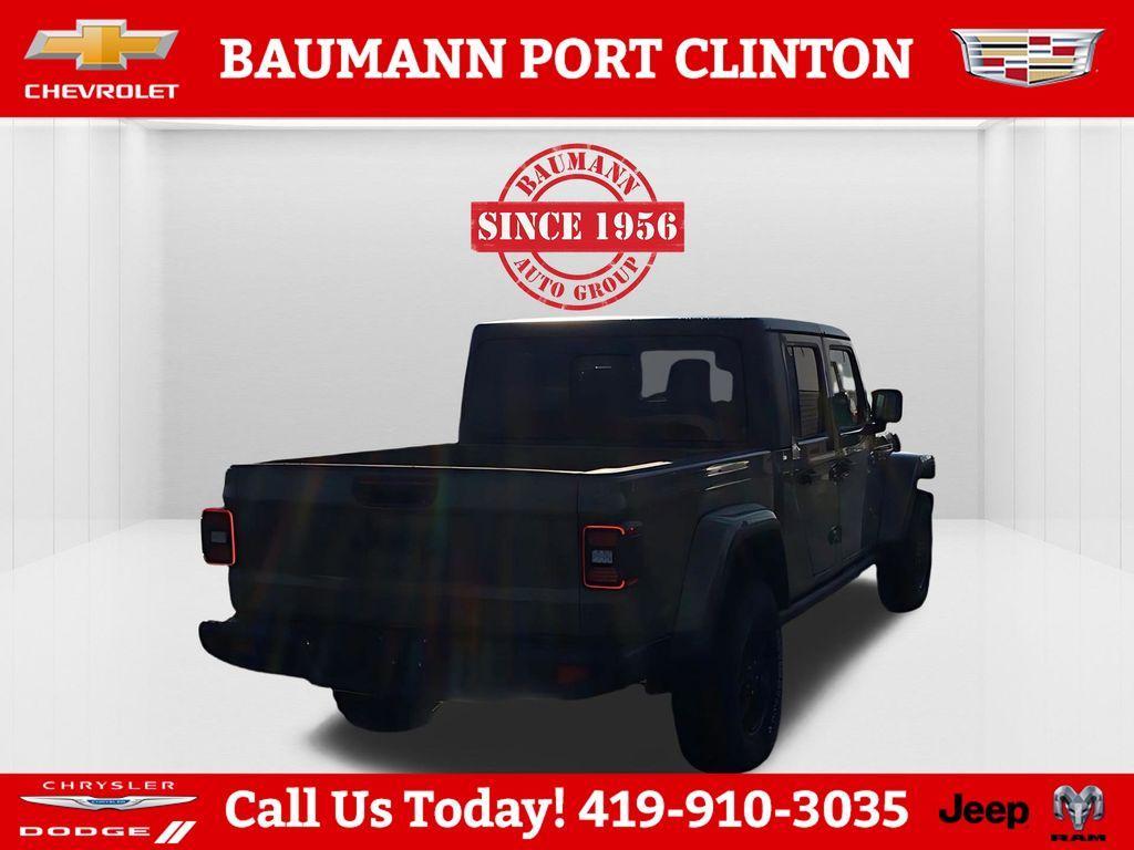 new 2026 Jeep Gladiator car, priced at $51,305