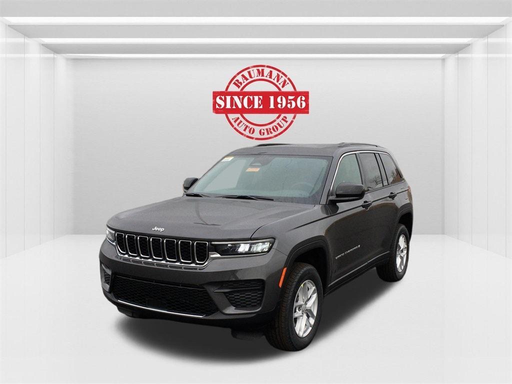 new 2025 Jeep Grand Cherokee car, priced at $41,920