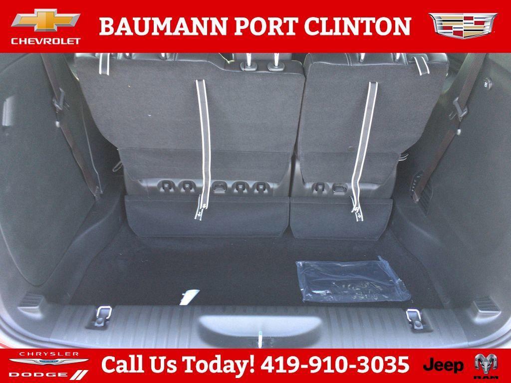 new 2026 Chrysler Pacifica car, priced at $44,060