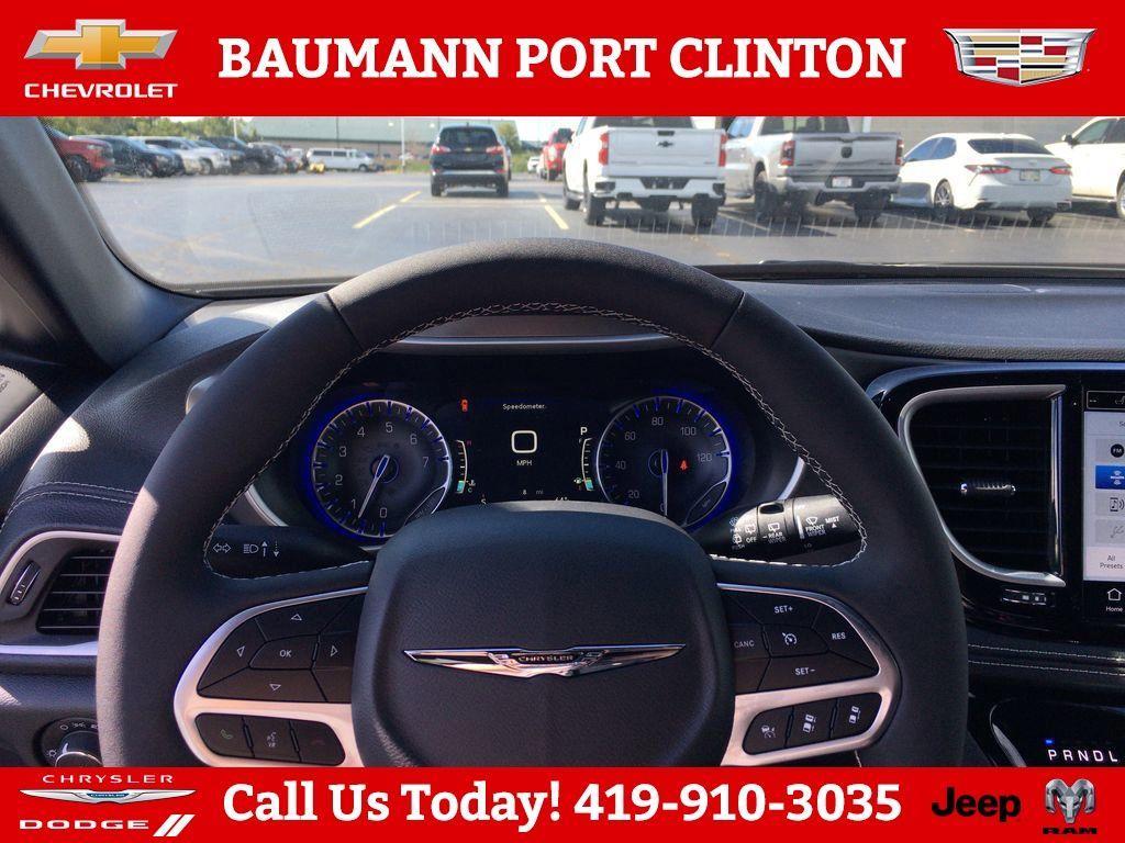 new 2026 Chrysler Pacifica car, priced at $43,565