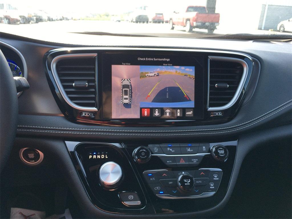 new 2026 Chrysler Pacifica car, priced at $43,565