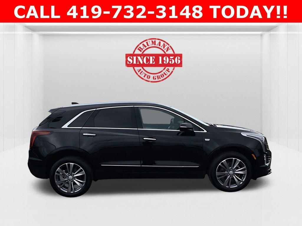 used 2025 Cadillac XT5 car, priced at $42,759