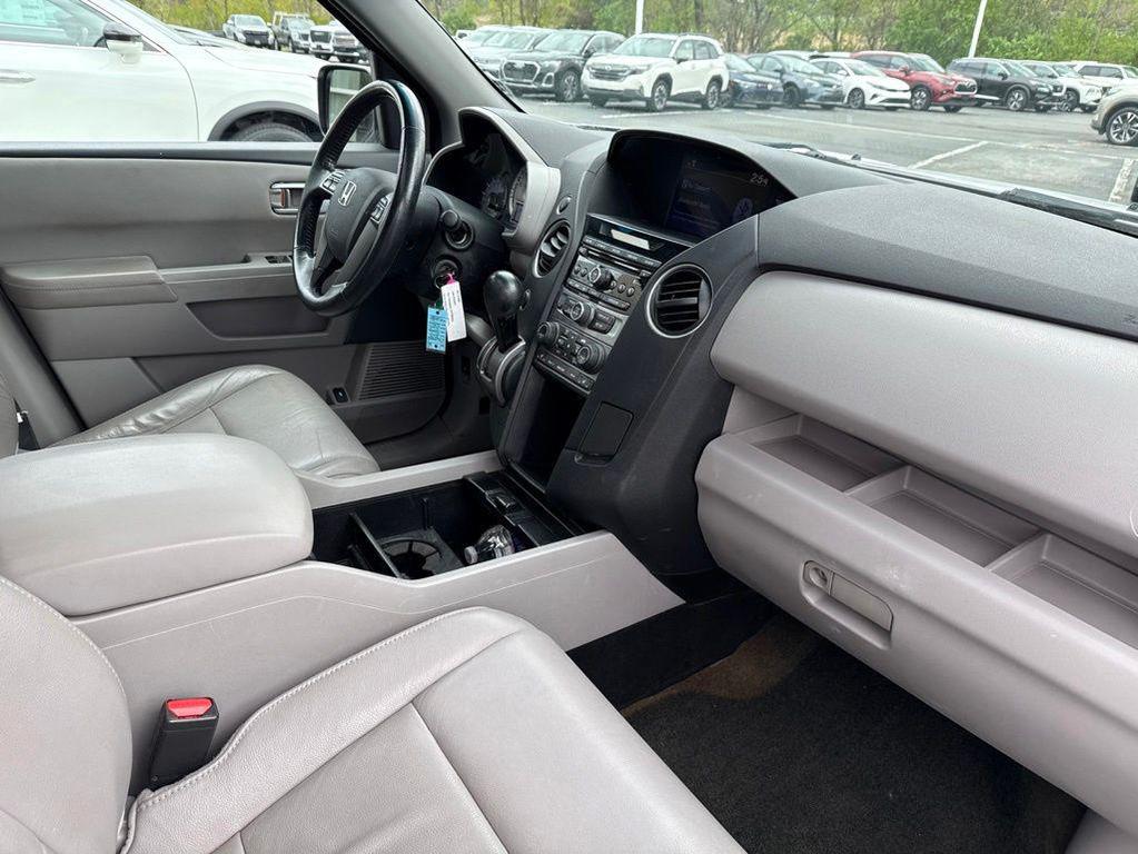 used 2015 Honda Pilot car, priced at $16,170