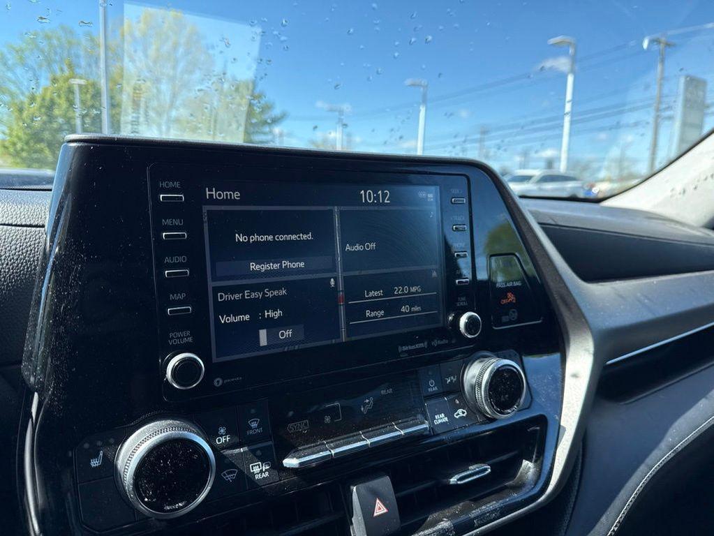 used 2021 Toyota Highlander car, priced at $28,170