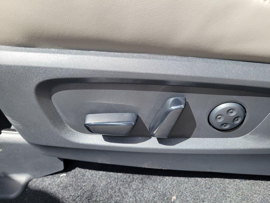 new 2026 INFINITI QX60 car, priced at $62,720