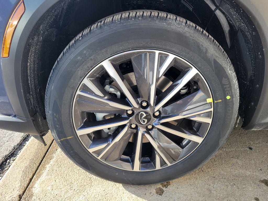 new 2026 INFINITI QX60 car, priced at $61,720