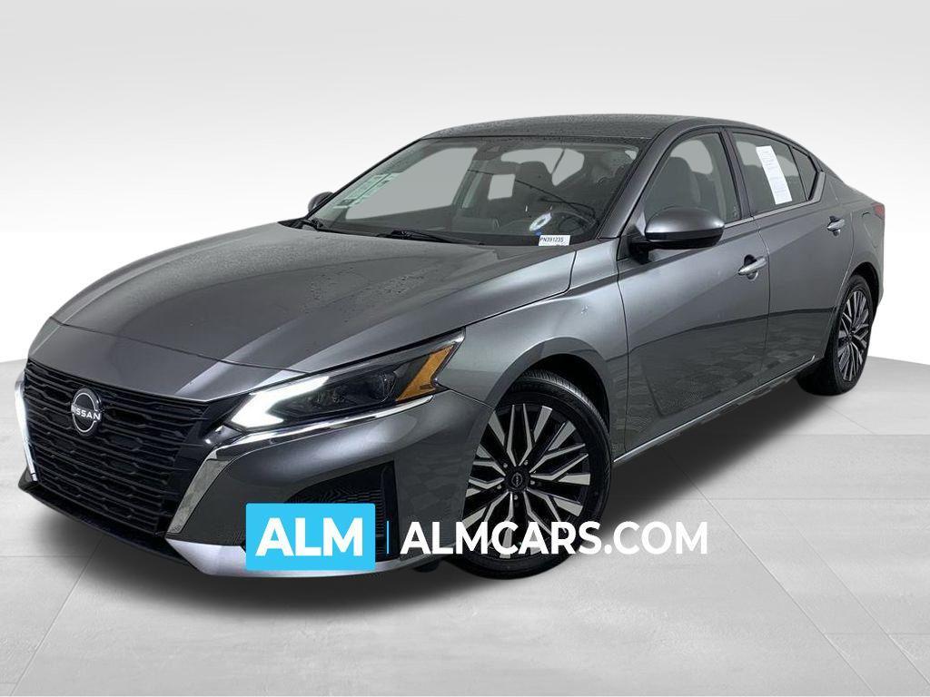 used 2023 Nissan Altima car, priced at $17,220